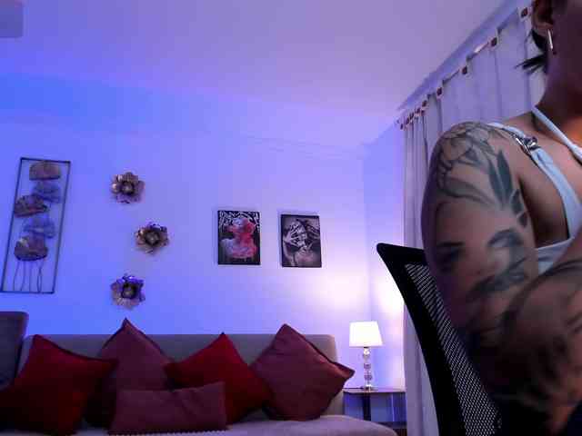 Naiely-Naides webcam