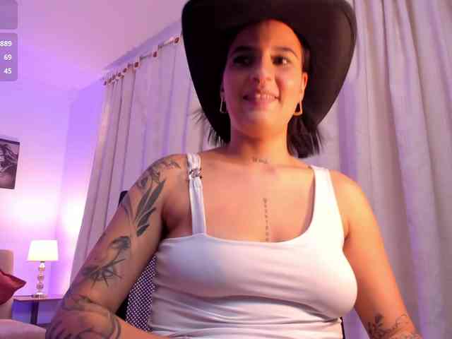 Naiely-Naides webcam