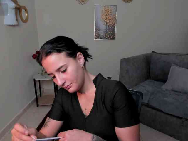 Naiely-Naides webcam