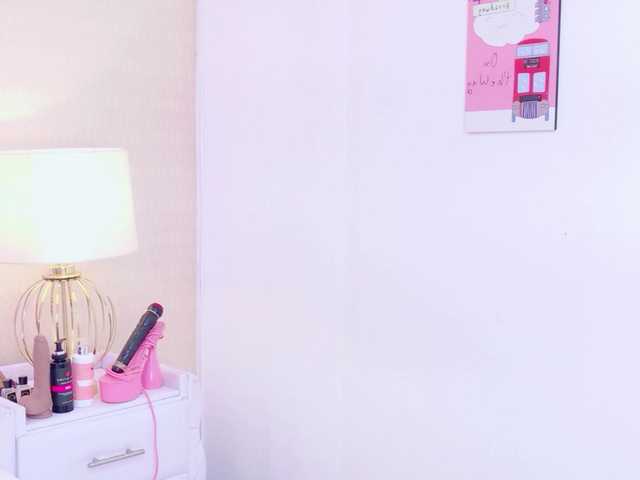 AntonellaEscudero live cam on BongaCams