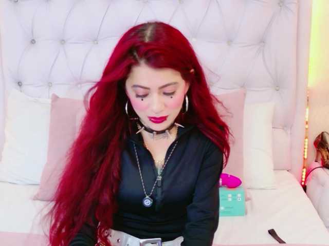 AntonellaEscudero live cam on BongaCams