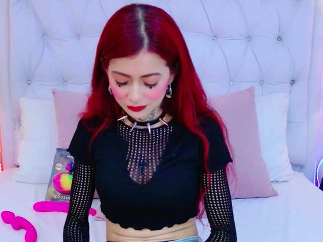 AntonellaEscudero live cam on BongaCams