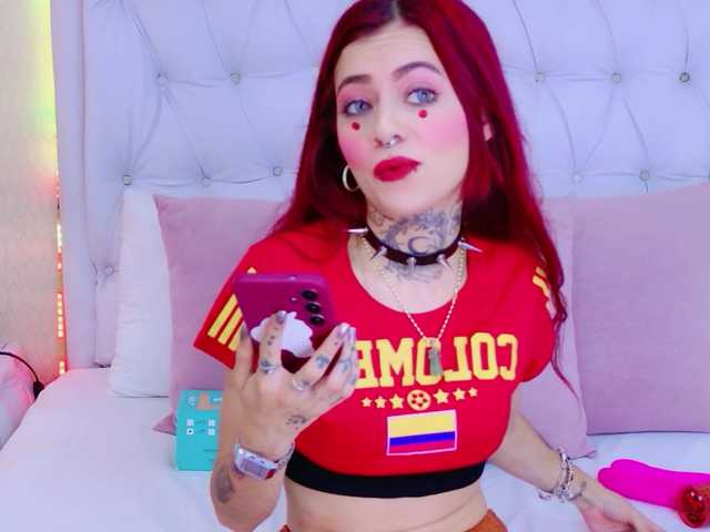 AntonellaEscudero live cam on BongaCams