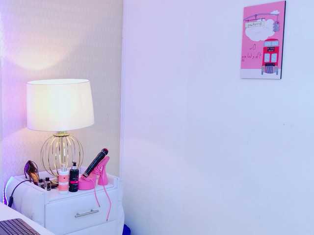 AntonellaEscudero live cam on BongaCams