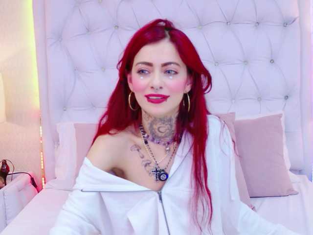 AntonellaEscudero live cam on BongaCams