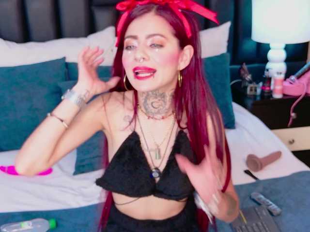 AntonellaEscudero live cam on BongaCams
