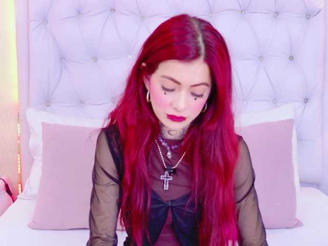 AntonellaEscudero live cam on BongaCams