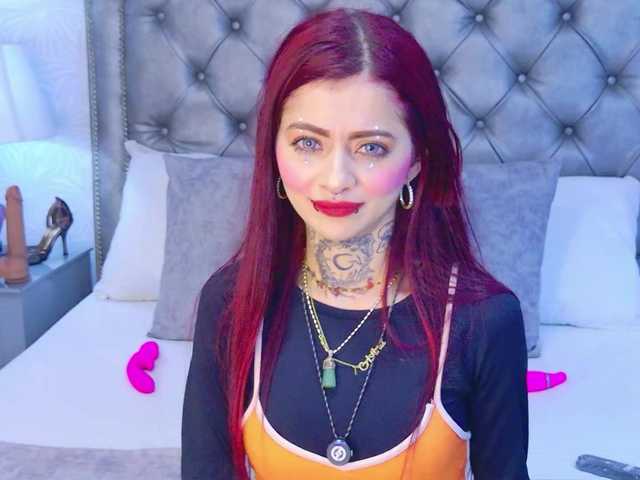 AntonellaEscudero live cam on BongaCams