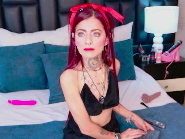 AntonellaEscudero live cam