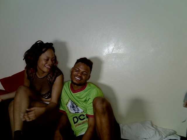 PixelPop live cam on BongaCams