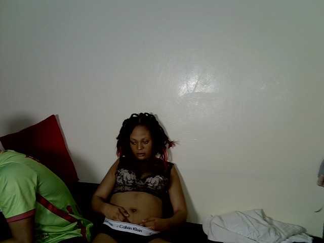 PixelPop live cam on BongaCams