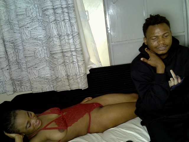 PixelPop live cam on BongaCams