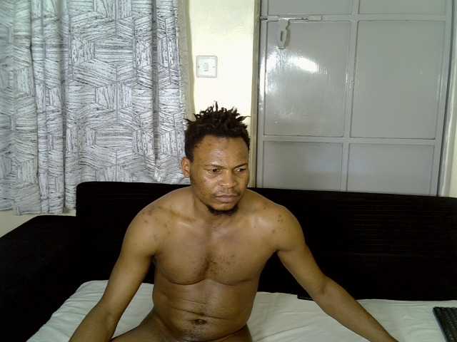 PixelPop live cam on BongaCams