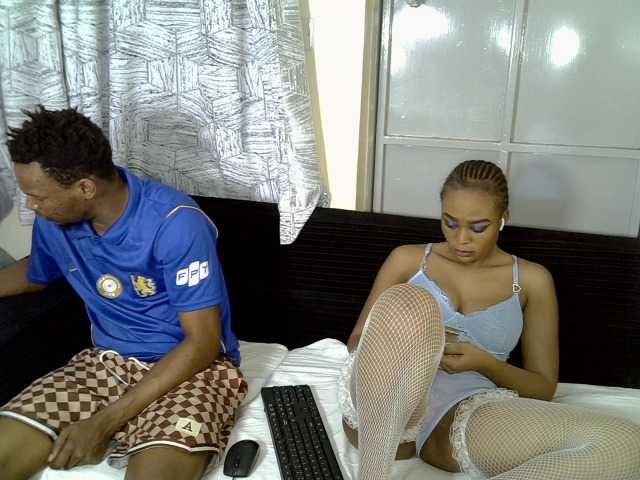 PixelPop live cam on BongaCams