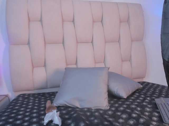 sara-smithh-1 live cam on BongaCams