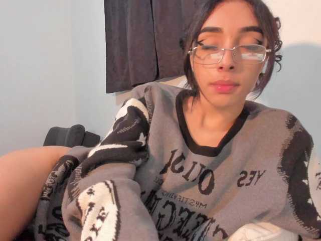 sara-smithh-1 live cam on BongaCams