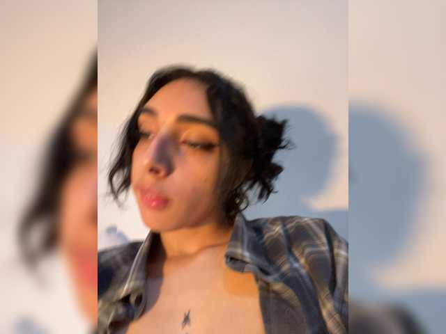 sara-smithh-1 live cam on BongaCams