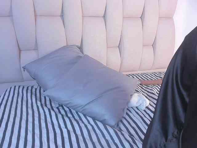 sara-smithh-1 webcam