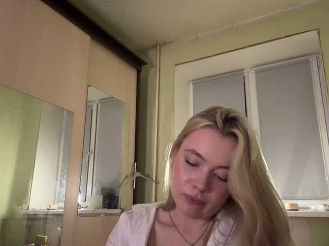 myfavoriteroom live cam on BongaCams