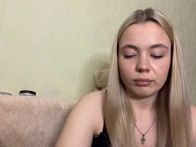 myfavoriteroom live cam on BongaCams