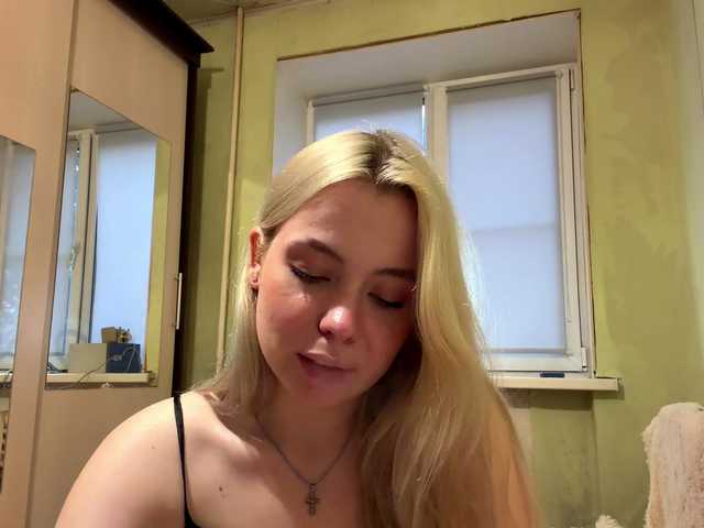 myfavoriteroom live cam on BongaCams