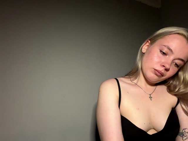 myfavoriteroom live cam on BongaCams