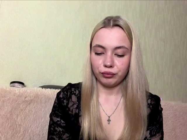 myfavoriteroom live cam on BongaCams