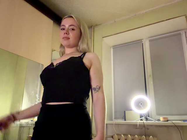 myfavoriteroom live cam on BongaCams