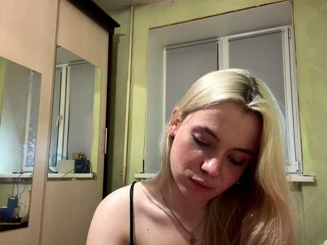 myfavoriteroom live cam on BongaCams