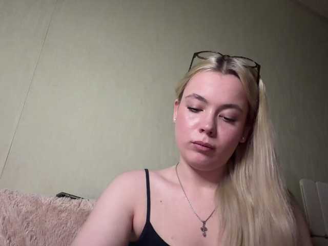 myfavoriteroom live cam on BongaCams