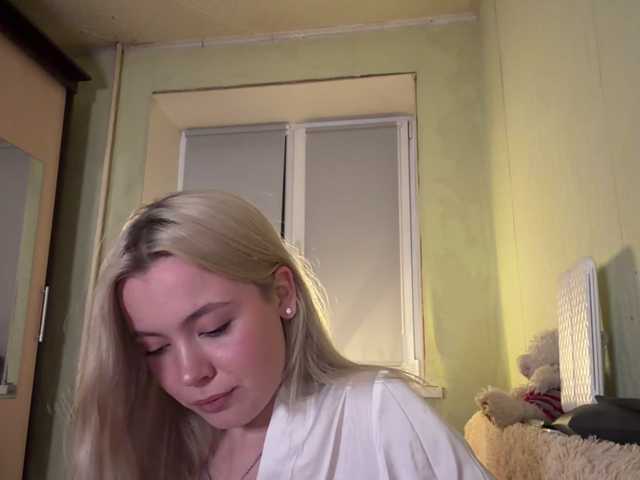 myfavoriteroom live cam on BongaCams