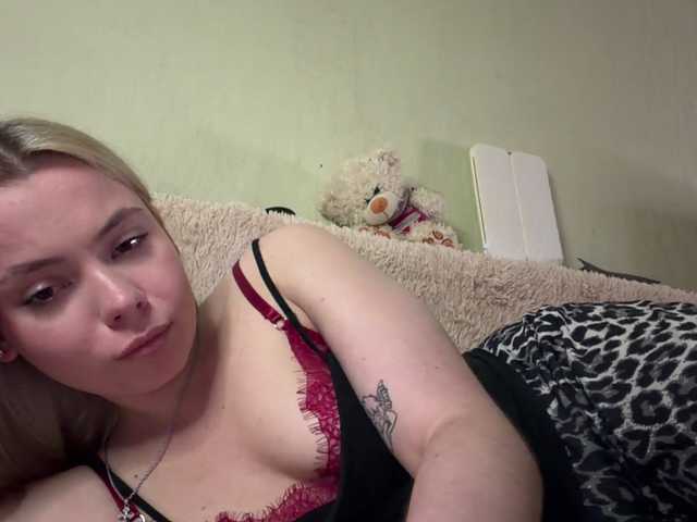myfavoriteroom live cam on BongaCams