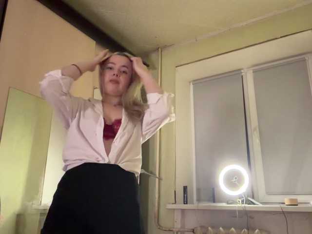 myfavoriteroom live cam on BongaCams