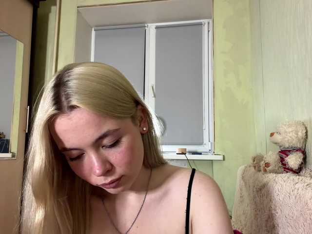 myfavoriteroom live cam on BongaCams