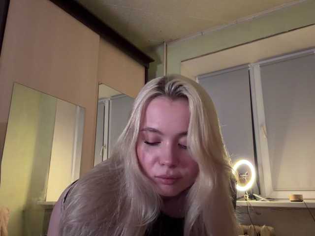 myfavoriteroom live cam on BongaCams