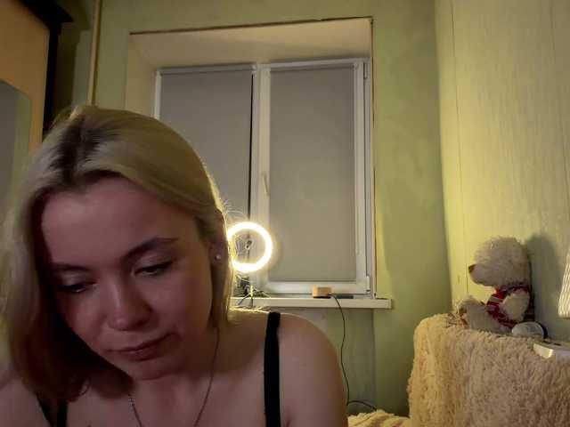 myfavoriteroom live cam on BongaCams