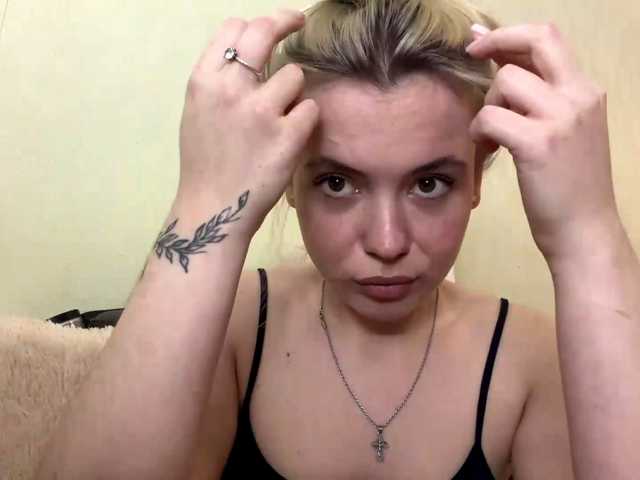 myfavoriteroom live cam on BongaCams
