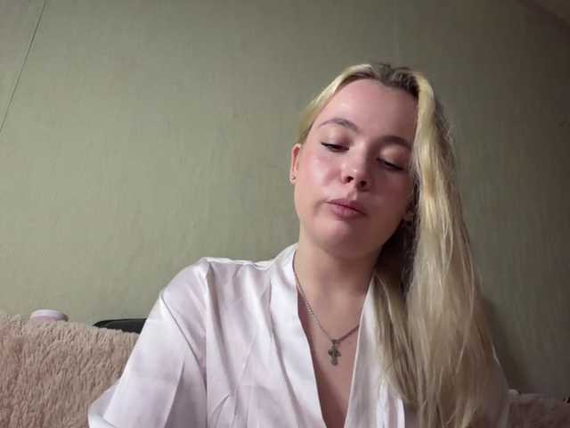 myfavoriteroom live cam on BongaCams