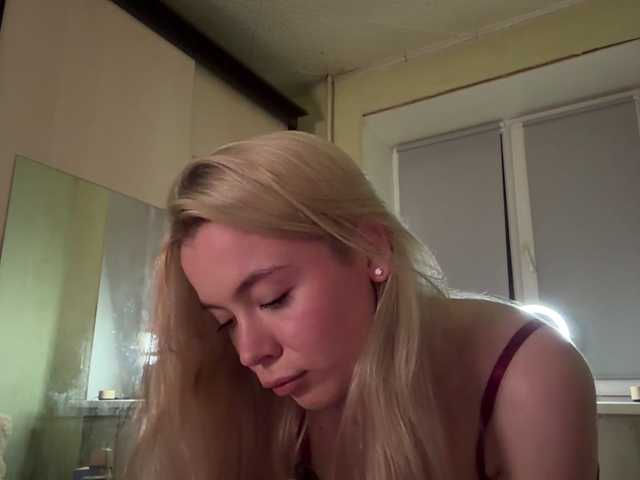 myfavoriteroom live cam on BongaCams