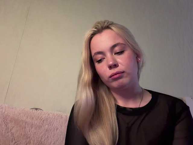 myfavoriteroom live cam on BongaCams