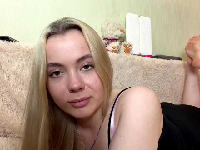 myfavoriteroom live cam on BongaCams