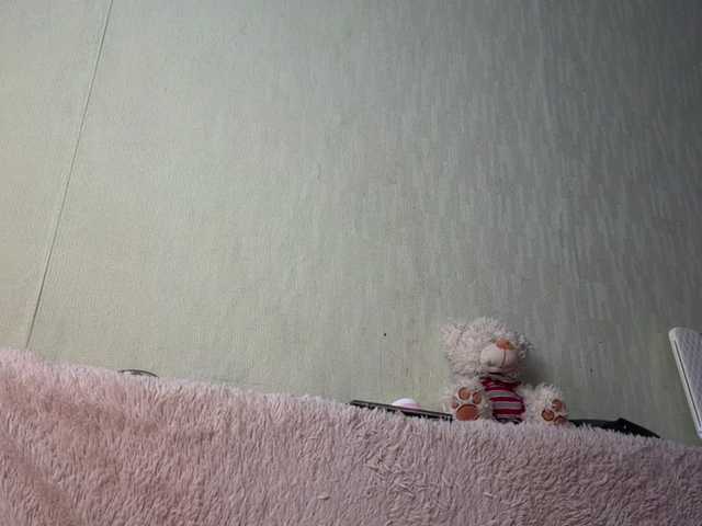 myfavoriteroom live cam preview