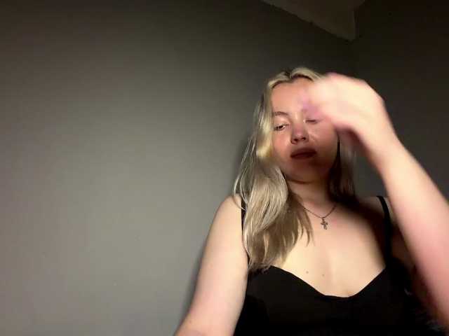 myfavoriteroom live cam on BongaCams