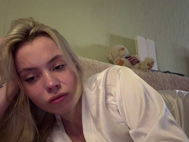 myfavoriteroom live cam on BongaCams