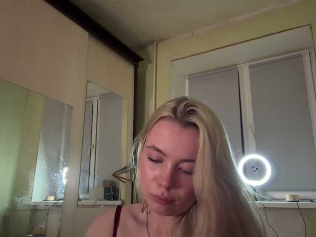 myfavoriteroom live cam on BongaCams