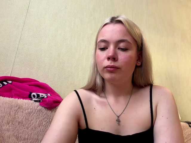 myfavoriteroom live cam on BongaCams