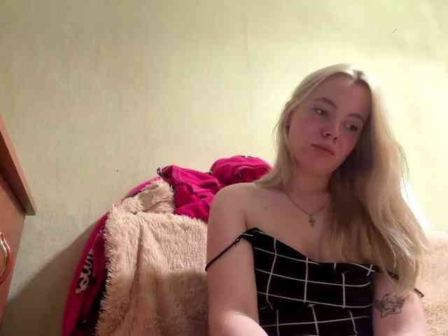 myfavoriteroom webcam