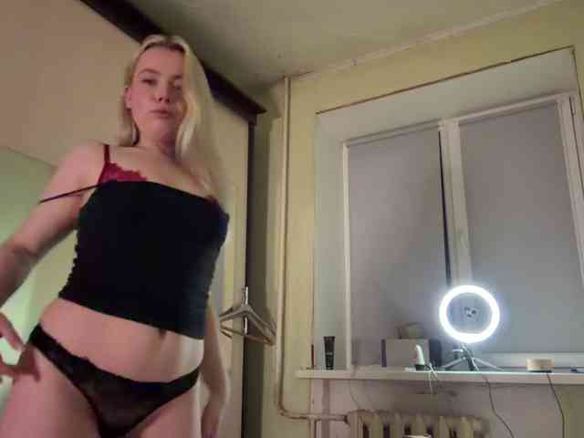 myfavoriteroom webcam