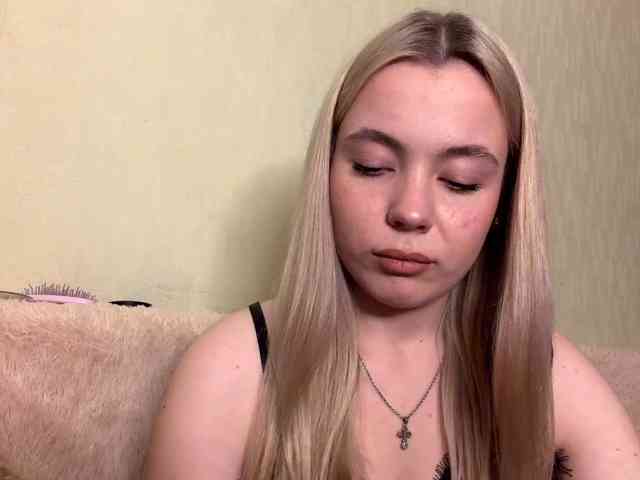 myfavoriteroom's webcam live show