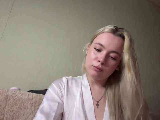 myfavoriteroom webcam